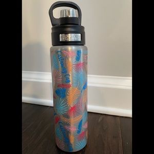 Disney insulated Stainless Steel Water Bottle - new